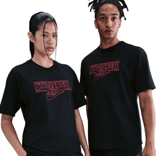 MENS - Nike NSW Stranger Things 5 T-Shirt - Black/Red