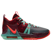 Nike Lebron  Foot Locker