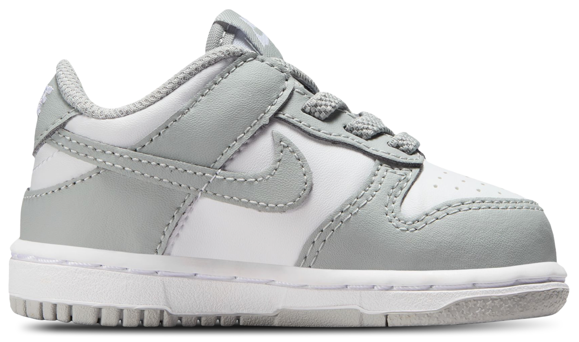 Nike Dunk Low L i g h tシューズ クリーム/ネイビー 楽天市場】nike sb dunk low（カラーネイビー）（靴）の通販