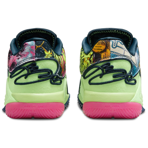 Nike LeBron XXII