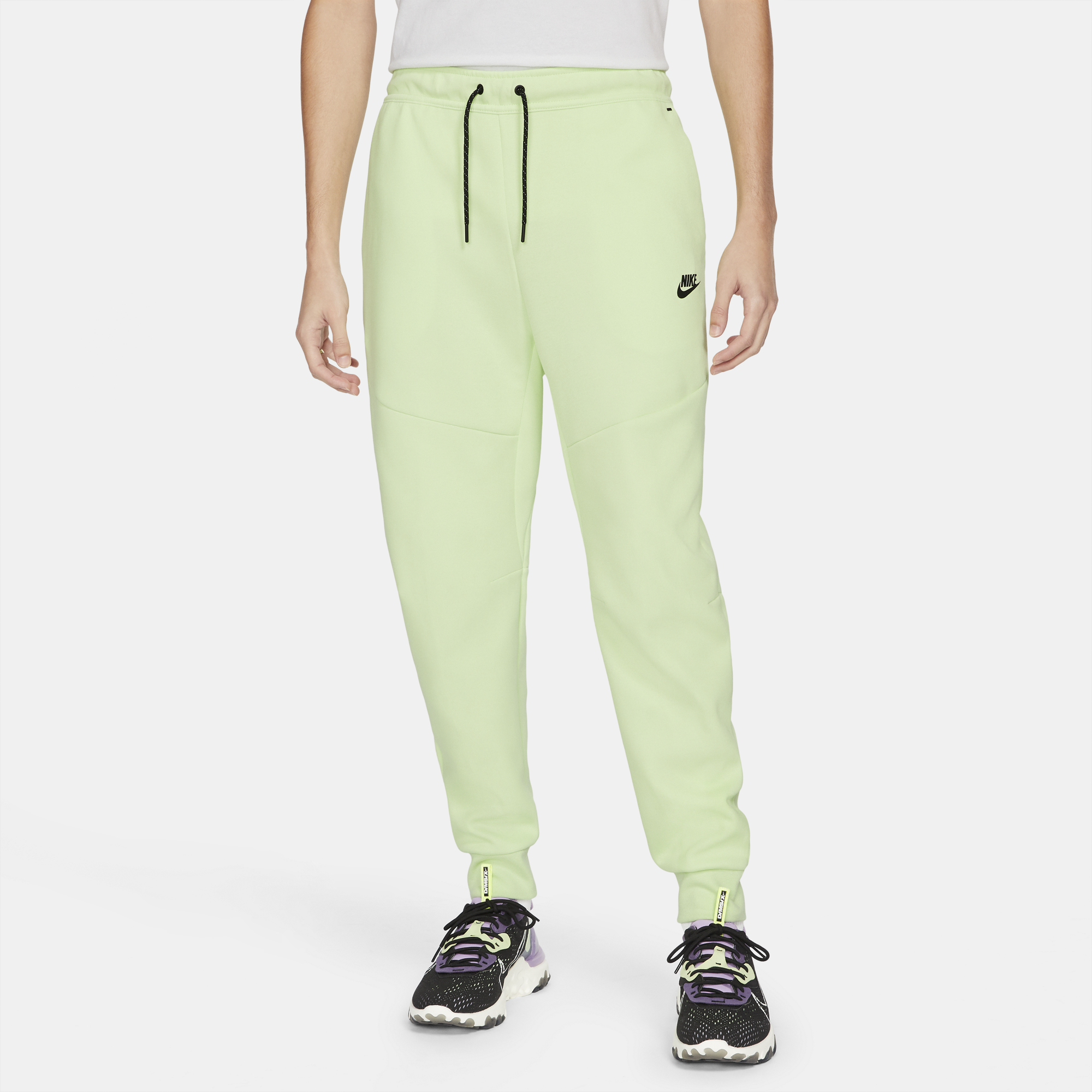 olive green nike jogging suit