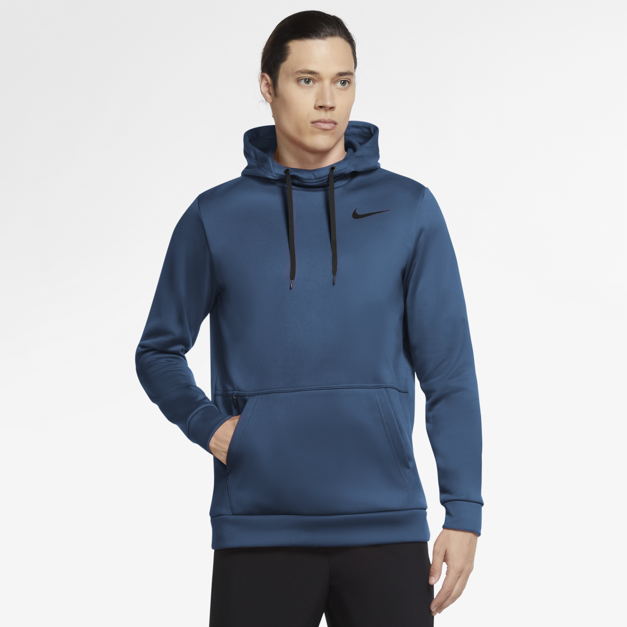 nike therma hoodie