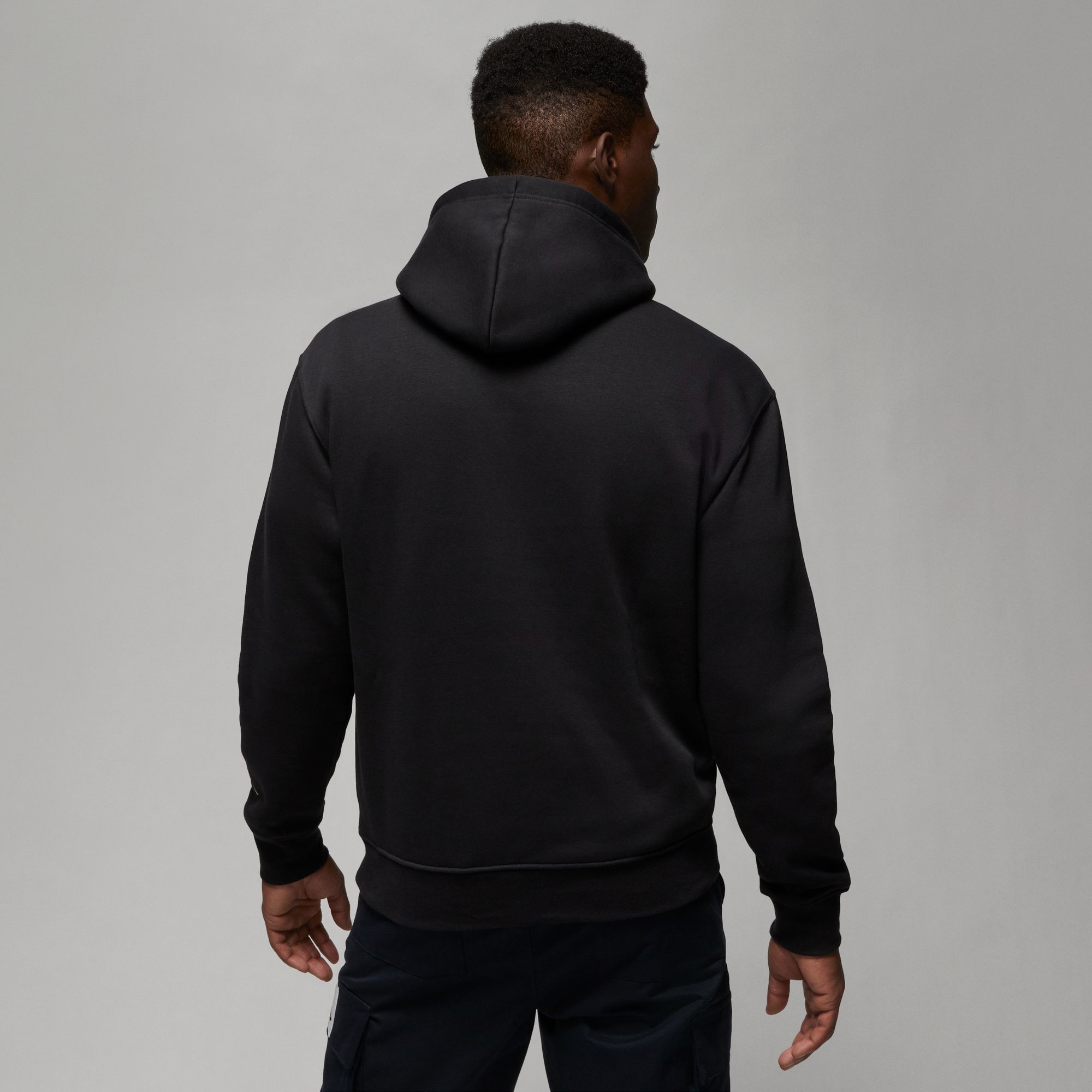 Black jordan hot sale pullover hoodie