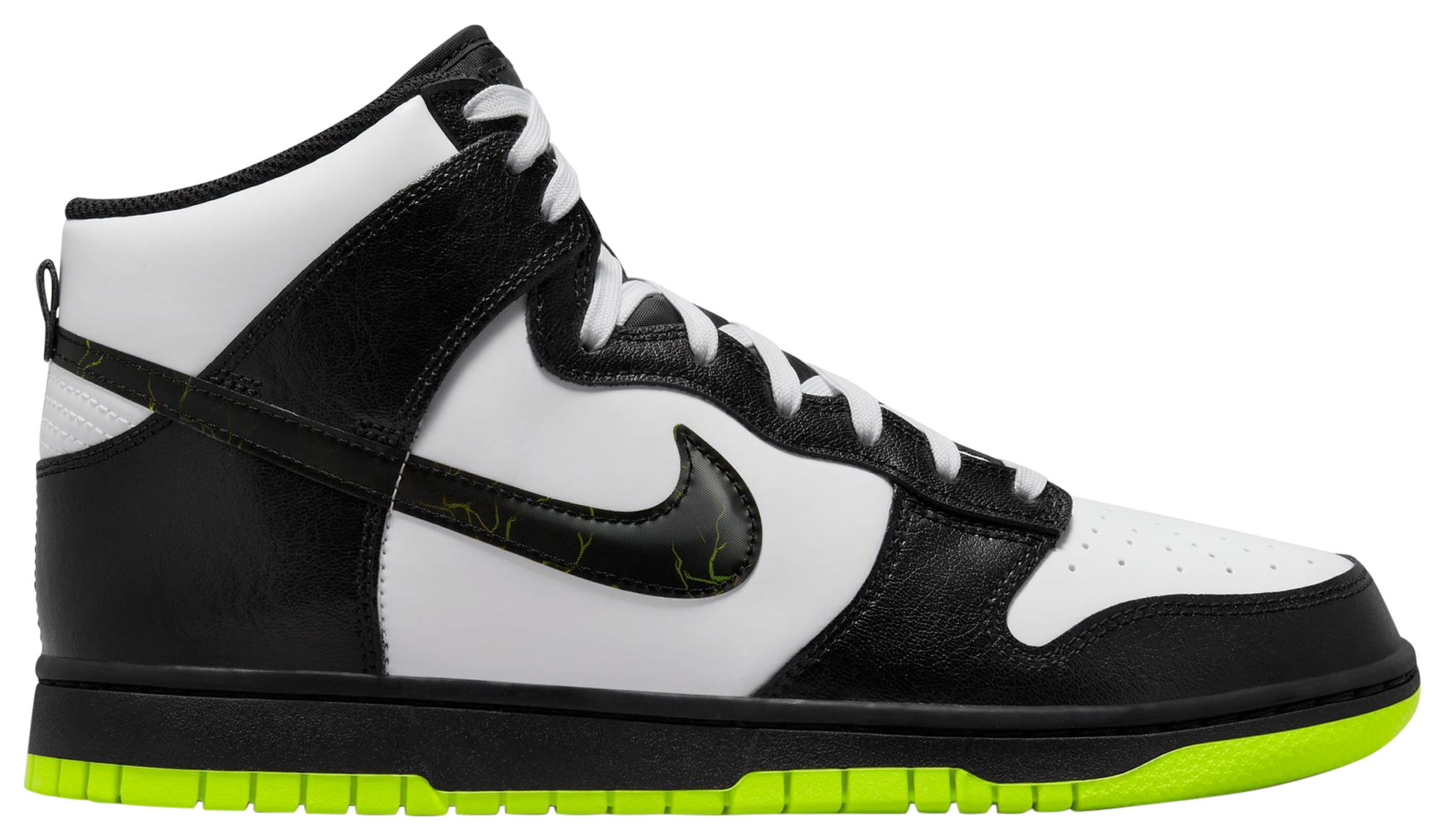 Nike dunks high 2025 tops foot locker