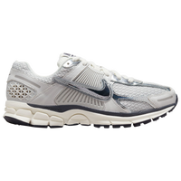 Nike shox outlet foot locker