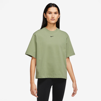 Womans nike hotsell t shirt