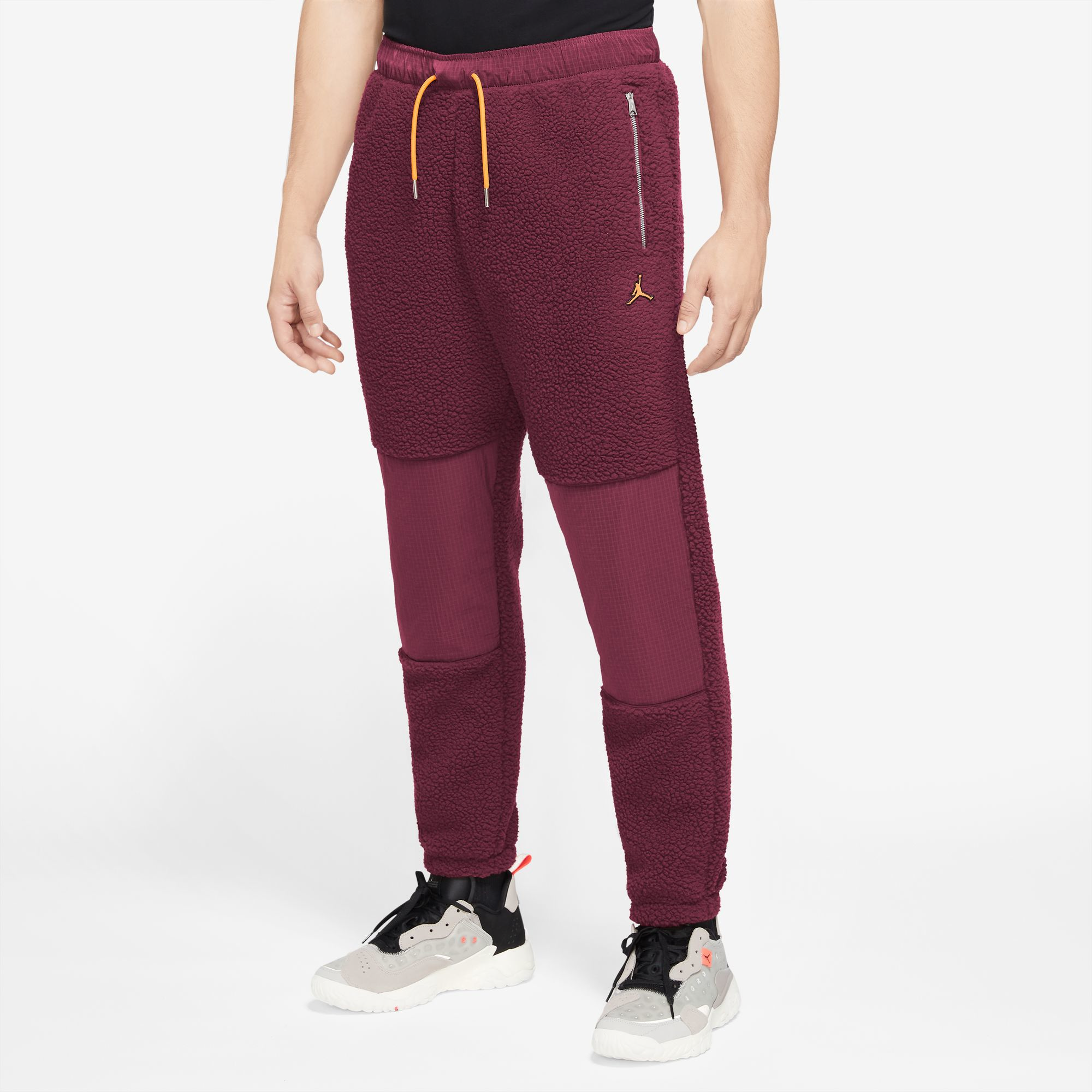 Sherpa discount sweatpants nike