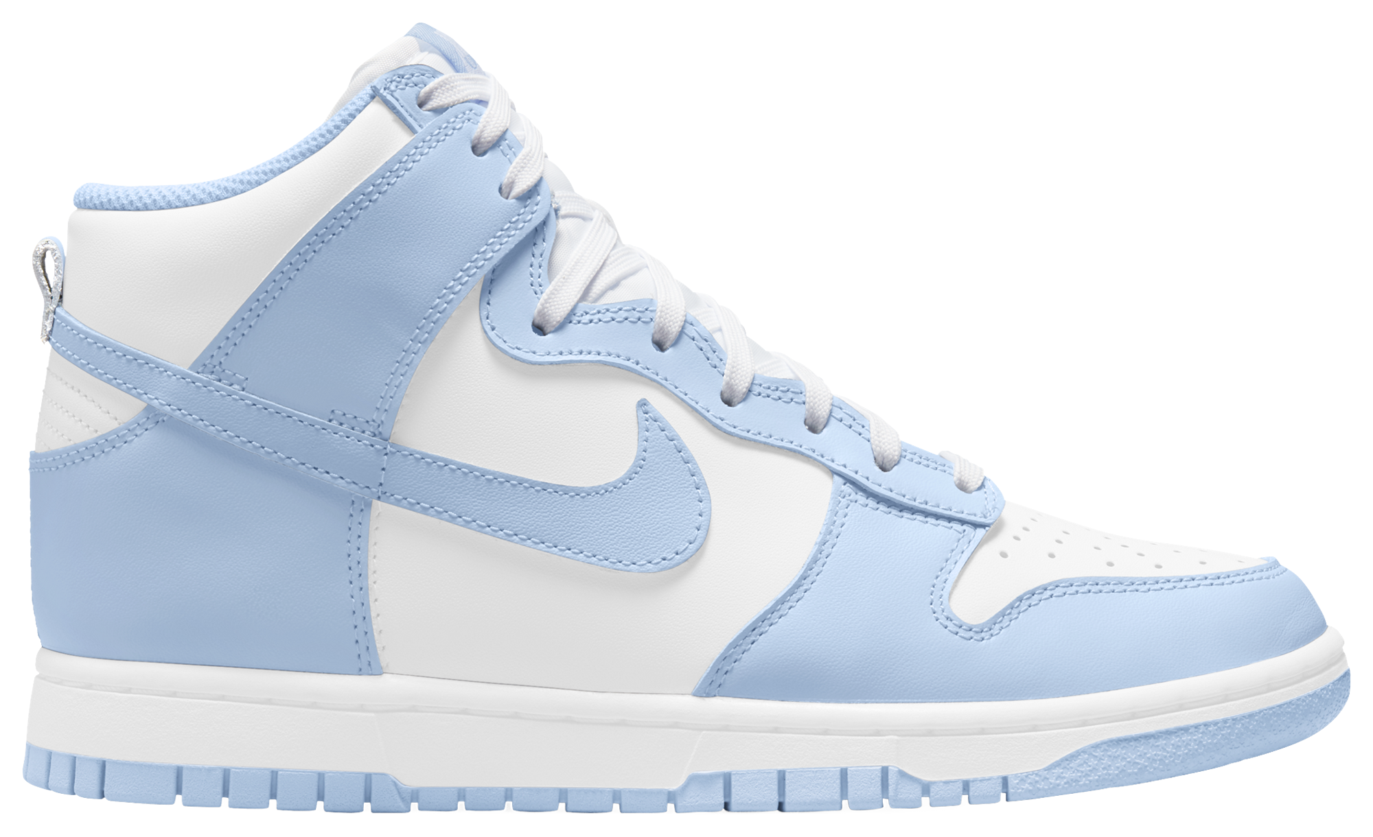 nike dunks foot locker