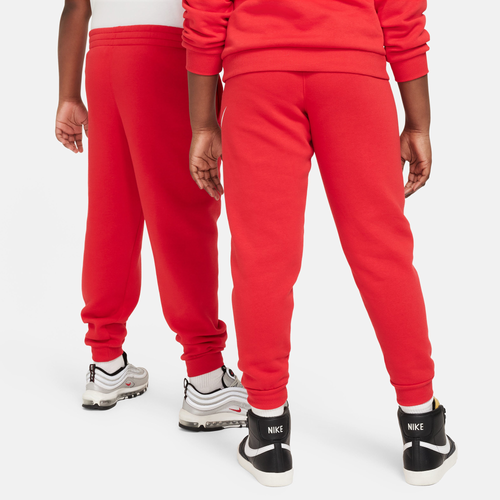 Red nike club fleece joggers hotsell