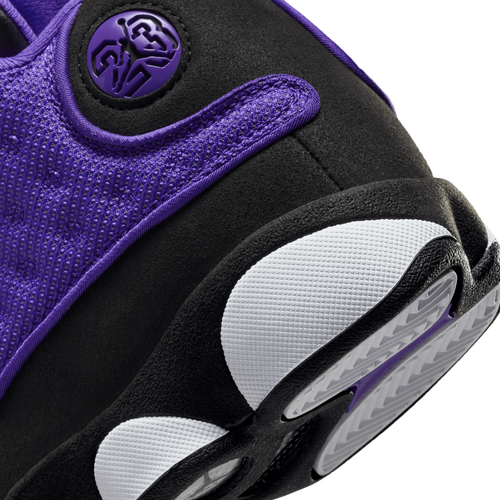 Jordan 13 lakers footlocker best sale