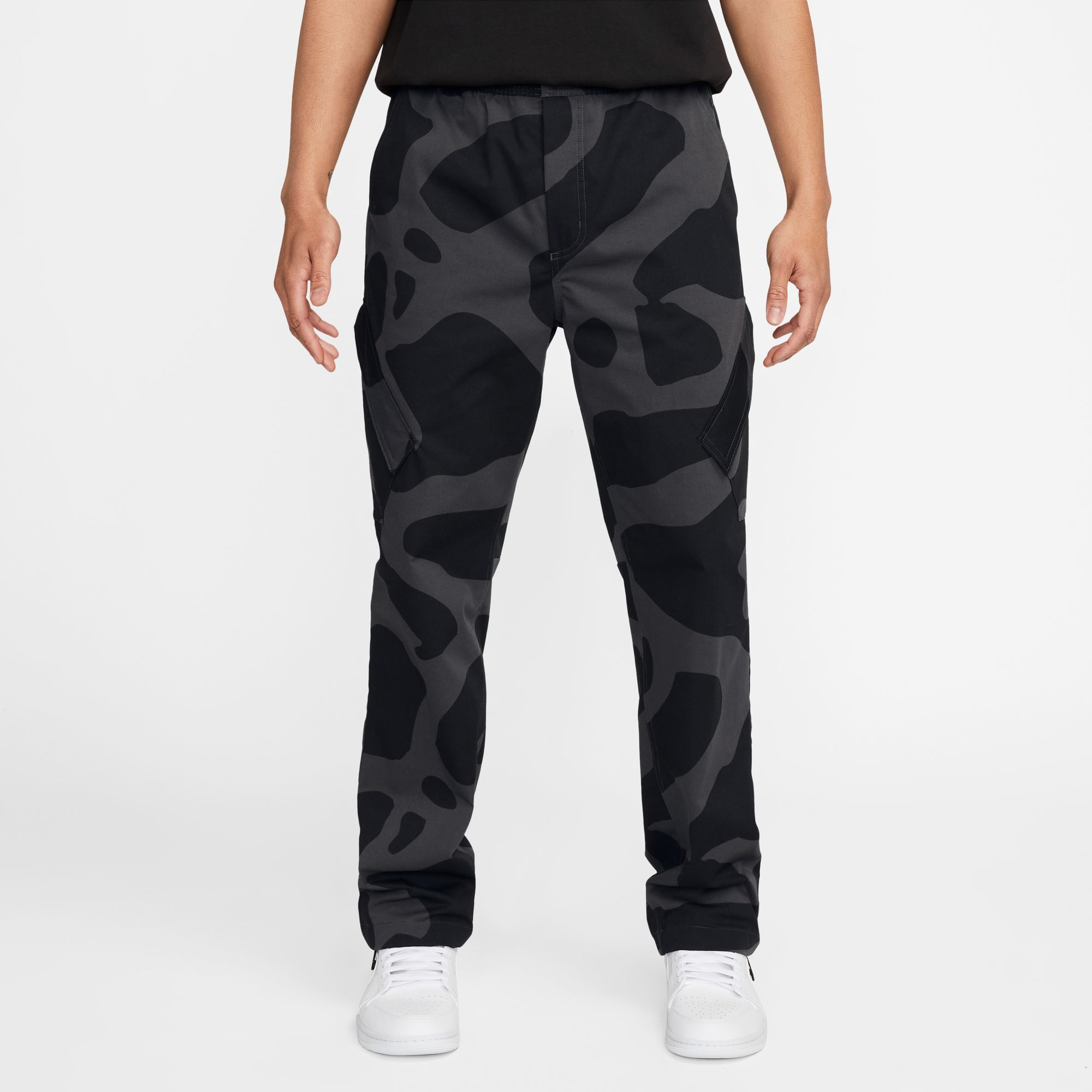 M J ESSENTIAL STATEMENT CHICAGO PANTS