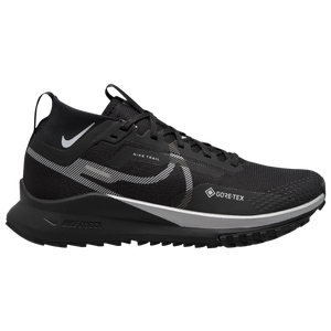 Zoom pegasus turbo shield foot clearance locker