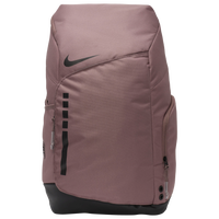 Foot locker 2024 nike backpacks