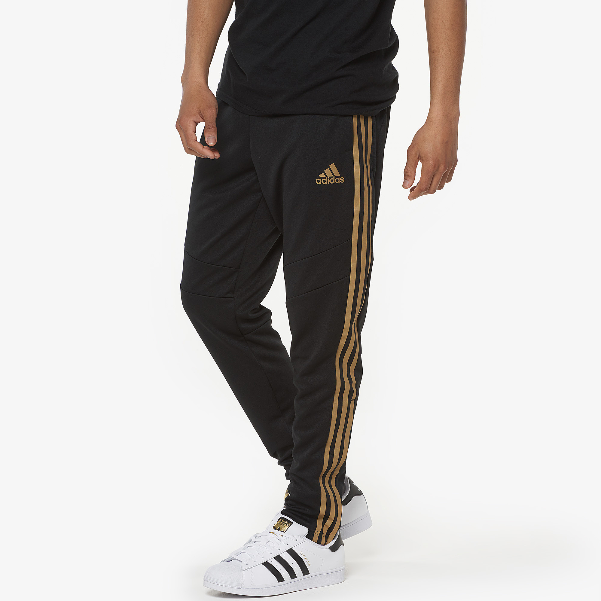 adidas joggers tiro 19