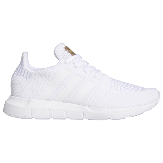 Champs Sports gift cards are the perfect gift 🎁💳💯 Champs Sports