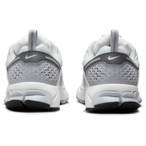 Nike Vomero 5