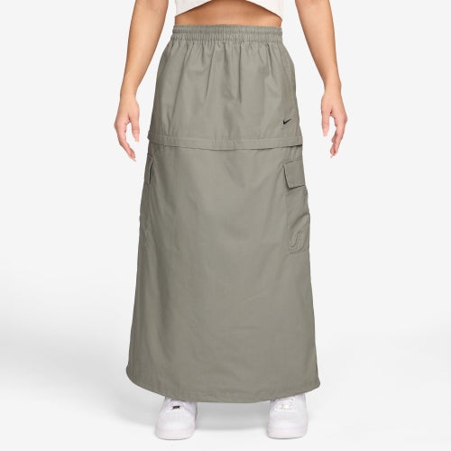 

Nike Womens Nike NSW Essentials Woven MR Cargo MDI Skirt - Womens Black/Light Army Size S