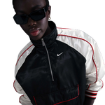 Black/Sail