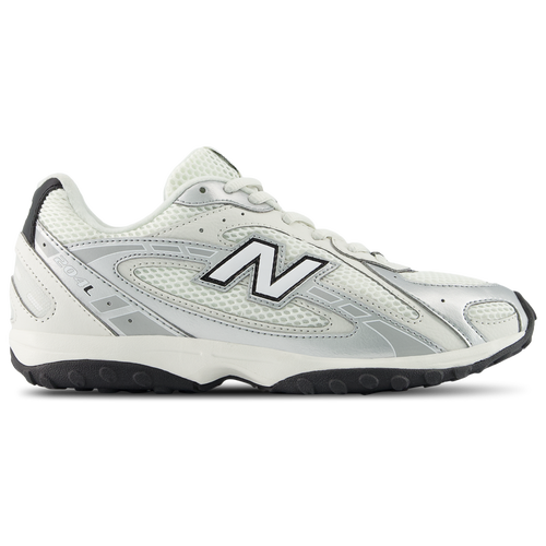 BOYS - New Balance 204L - Silver/White