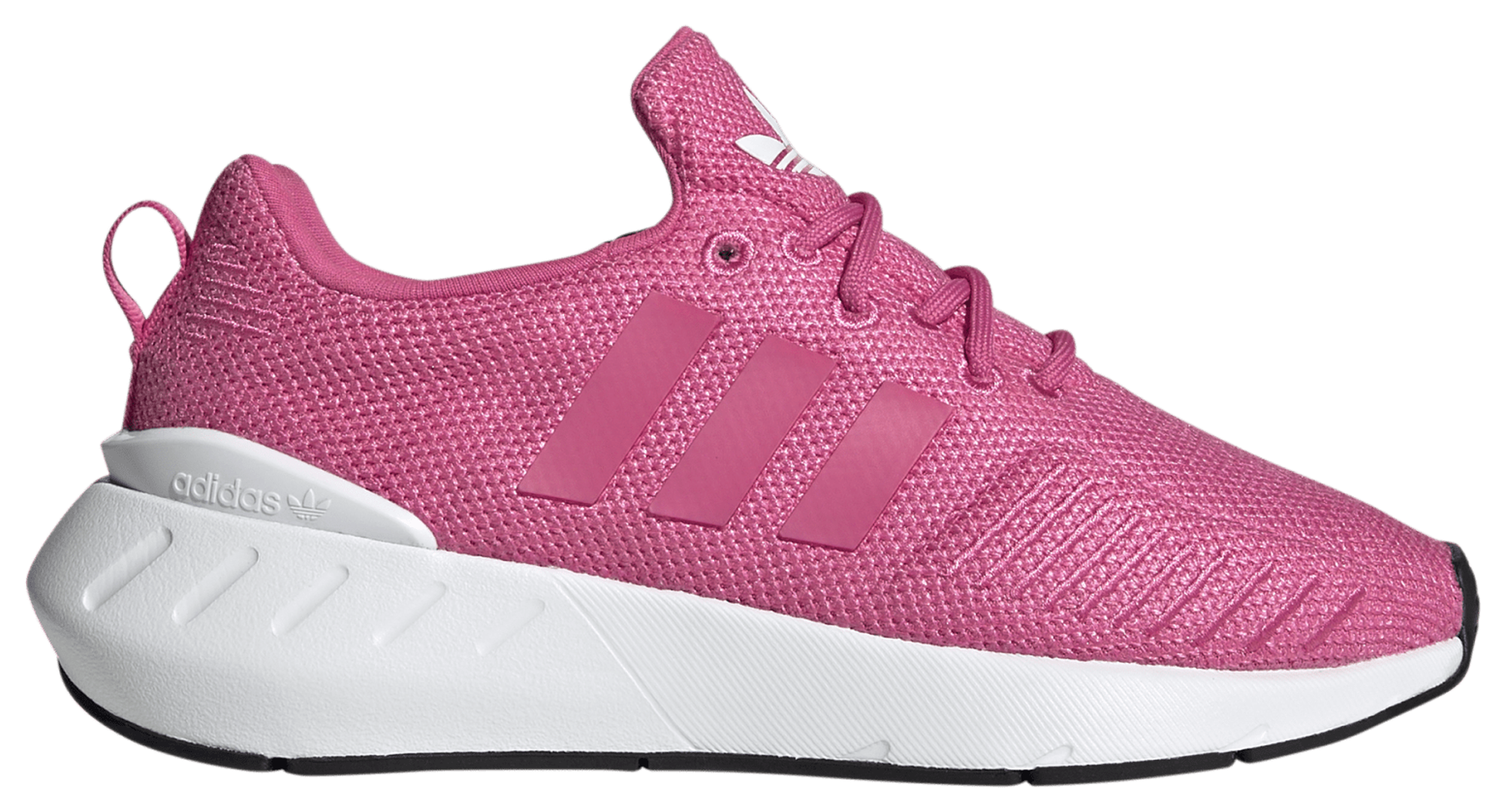 Adidas swift hotsell run women's footlocker