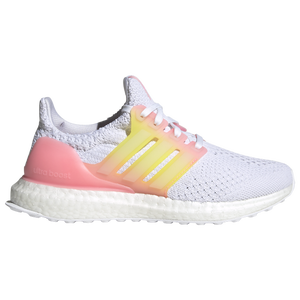 Girls ultraboost 2025