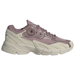 Women's - adidas Astir - Wonder Oxide/Wonder Oxide/Clear Brown