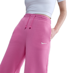 Playful Pink/Sail