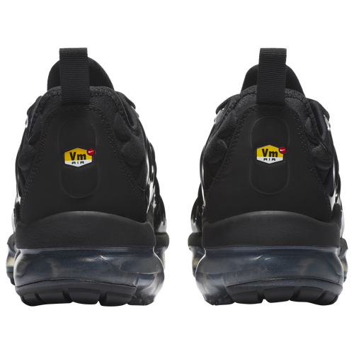 Nike vapormax plus women's black hotsell