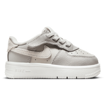 ナイキフォース1LOW LV8イージーオン NIKE公式】ナイキ フォース 1 LOW LV8 イージーオン リトル