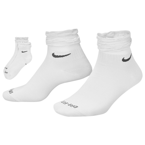 

Nike Womens Nike Ruffle Shuffle - Womens White Size M