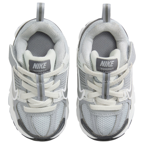 Nike Vomero 5