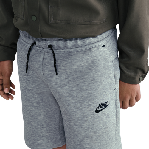  - Nike NSW Tech Fleece Short - Gray/Black
