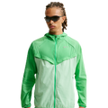 Nike UV RPL STRIDE JACKET - Nike Green Spark/Cucumber Calm Reflective Silver