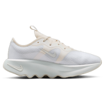 White/Chalk/Sail