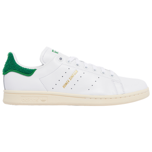 Stan smith on hot sale feet men