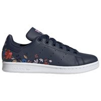 Stan smith scratch femme hotsell foot locker