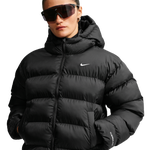 Black/Sail