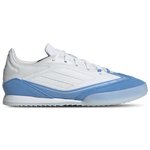 White/Carolina- Argentina