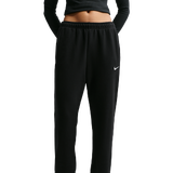Total Black/Sail