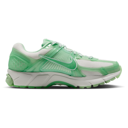 Women's - Nike Zoom Vomero 5 - Sail/Barely Green/Cucumber Calm