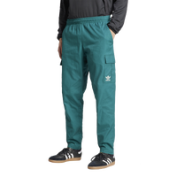 adidas Originals CLASSICS TRACK PANT LOOSE - Tracksuit bottoms - collegiate  green/true pink/green 