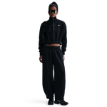 Black/Sail