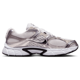 White/Black/Vast Grey