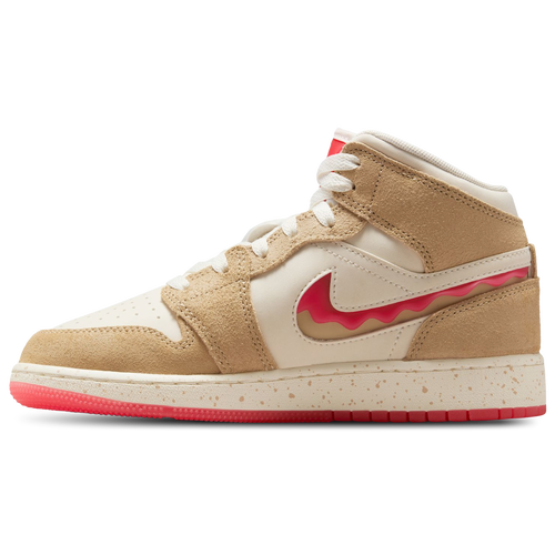 高感度ショップで2023年売れたブランド Jordan Air Jordan 1 Locker Foot | SE Mid 靴