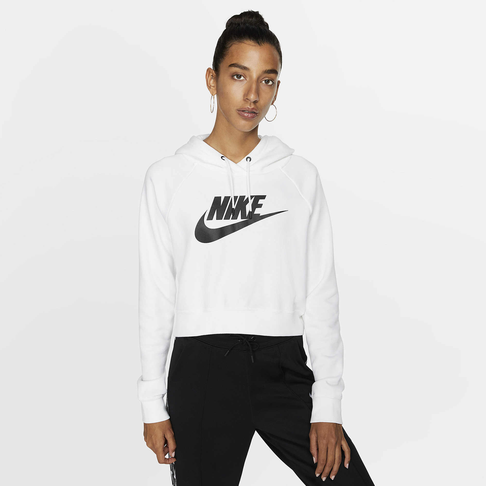 nike women's sportswear essential cropped hoodie