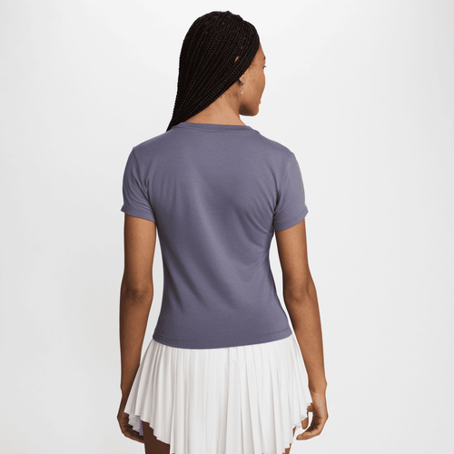 ナイキ Nike 【 Chill Knit Mid Crop Photo T-Shirt Women's 】 レディース Nike Chill Knit Mid Crop Photo T-Shirt | Foot Locker
