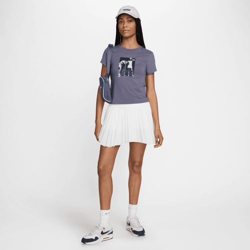 ナイキ Nike 【 Chill Knit Mid Crop Photo T-Shirt Women's 】 レディース Nike Chill Knit Mid Crop Photo T-Shirt | Foot Locker