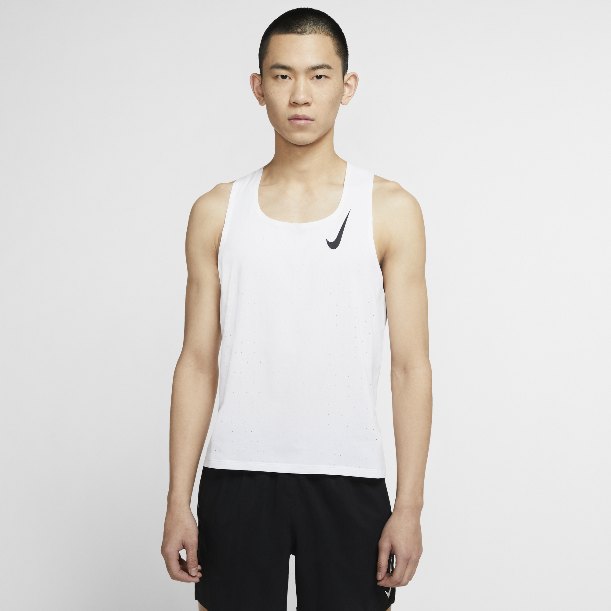 Nike aeroswift outlet tank