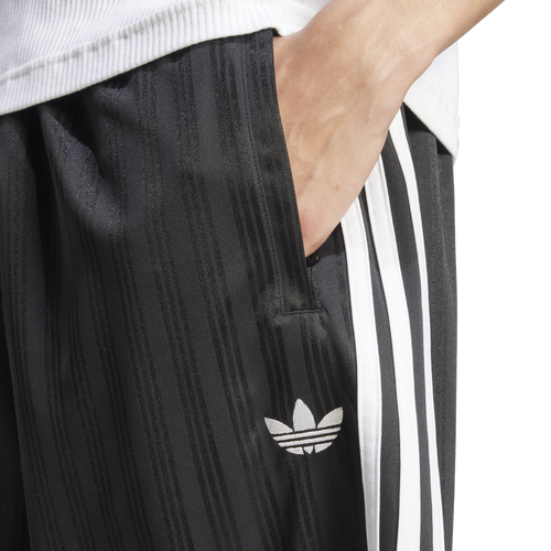 Adidas shorts mens india on sale