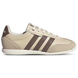 Women's - adidas Barreda Low - Crystal Linen/Off White/Earth Strata